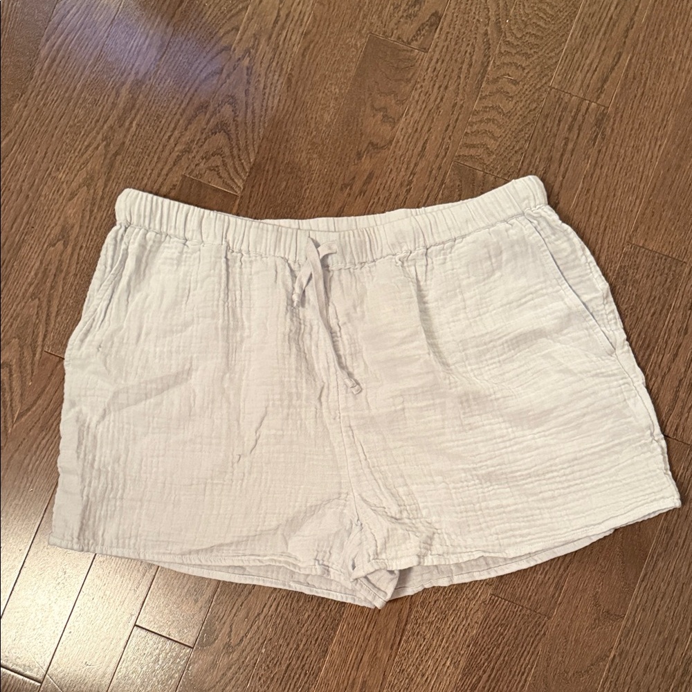 Wilfred free crinkle gauze shorts